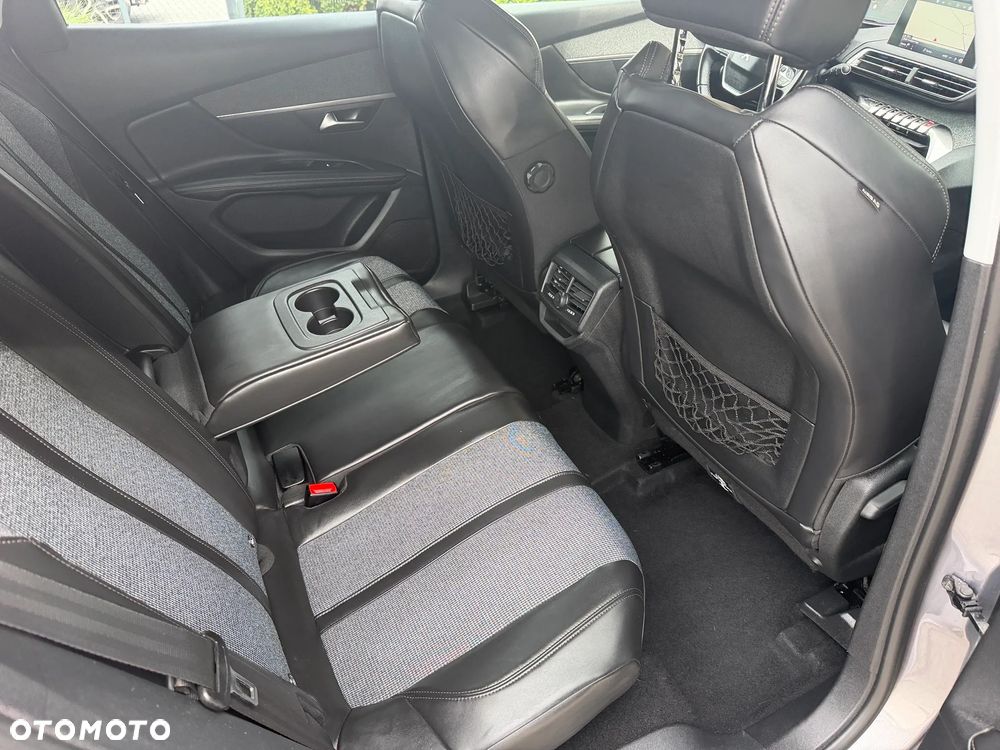 Peugeot 3008 - 19