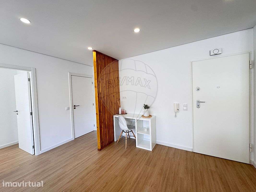 Apartamento T1 para venda - Grande imagem: 2/22