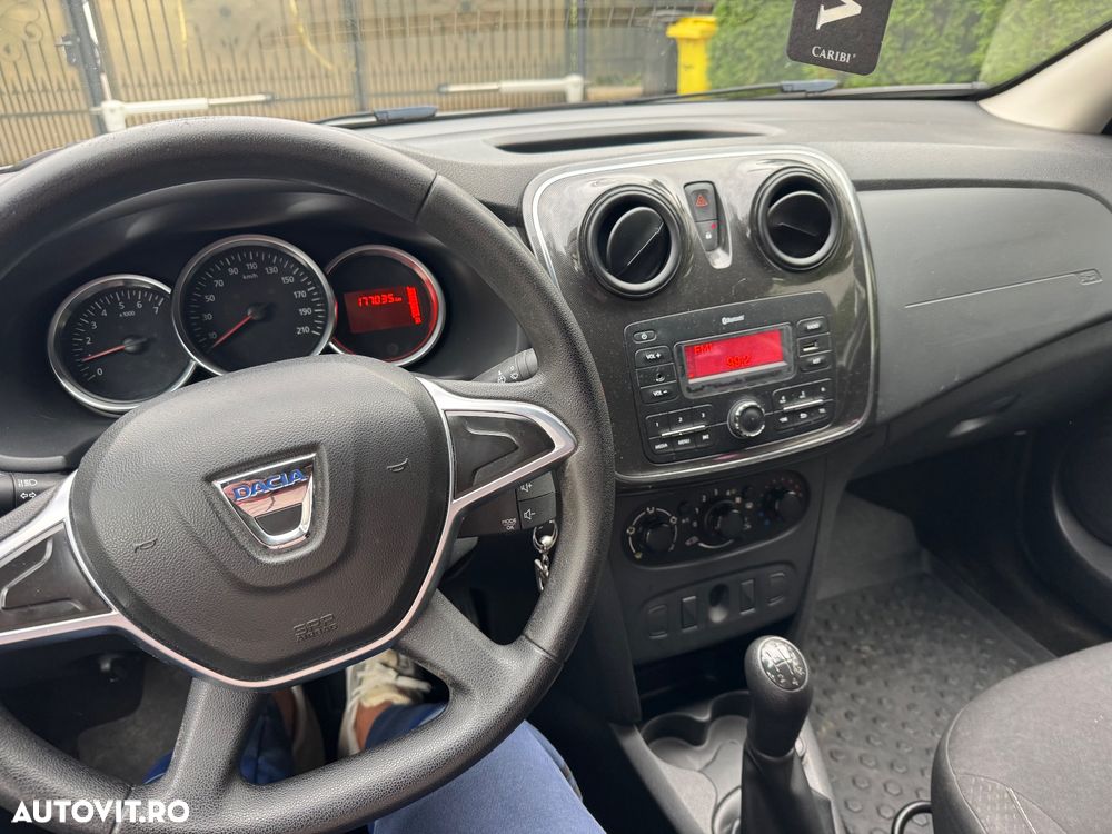 Dacia Logan - 11