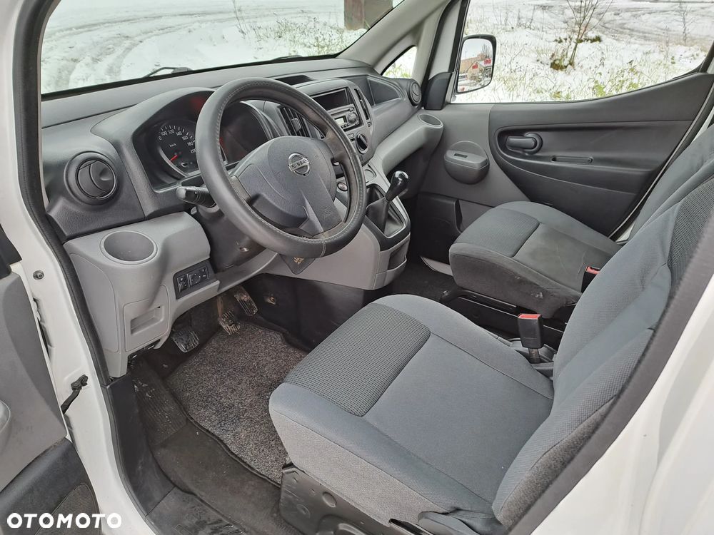 Nissan NV200 - 12