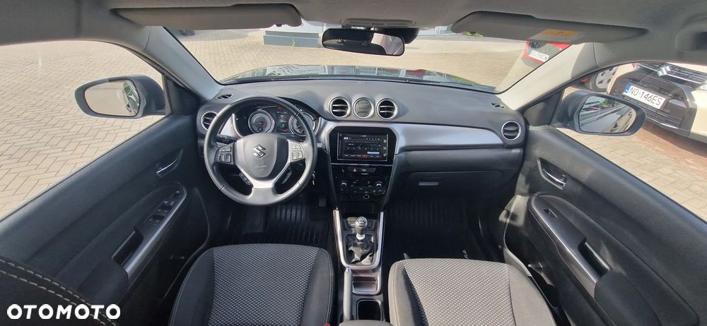 Suzuki Vitara 1.4 Boosterjet SHVS Premium 2WD - 9