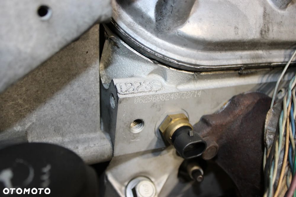 HURT SILNIKI / SILNIK 6.2L L92 / LS3 + SKRZYNIA 4X4 AUTOMAT 6L80 / CADILLAC ESCALADE 2007 - 7