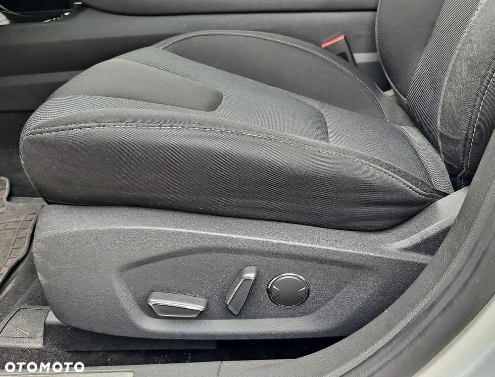 Ford Mondeo 2.0 TDCi Titanium - 9