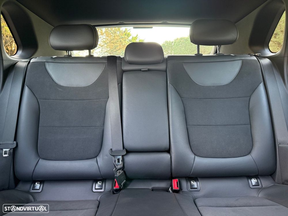 Hyundai i30 N 2.0 T-GDi Pack Performance - 32