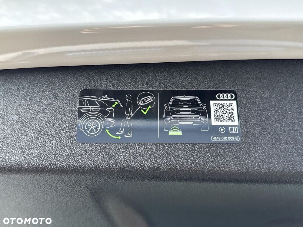 Audi Q5 Sportback - 12