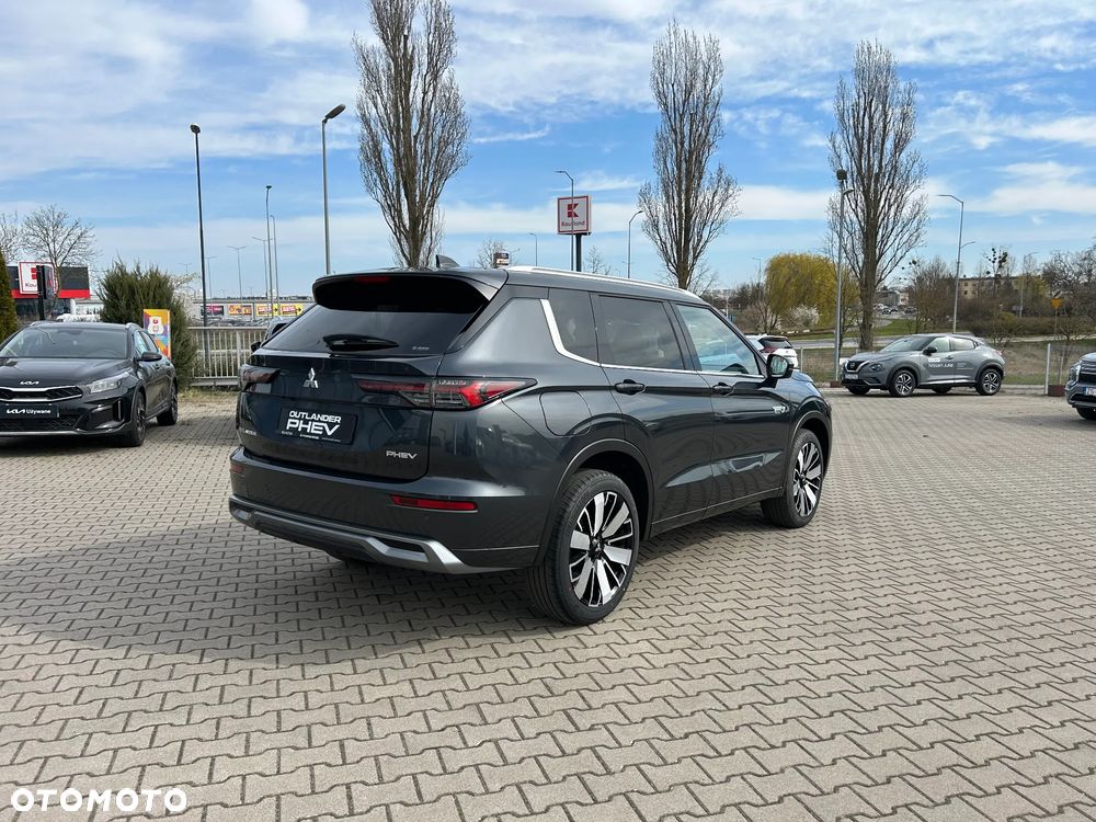 Mitsubishi Outlander Instyle - 5