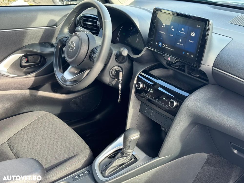 Toyota Yaris Cross 1.5 VVT-i HSD 116 4x2 HEV Active - 20