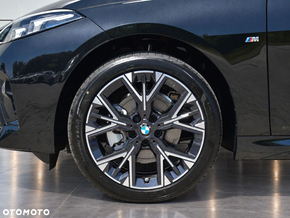 BMW Seria 2 216i - 11
