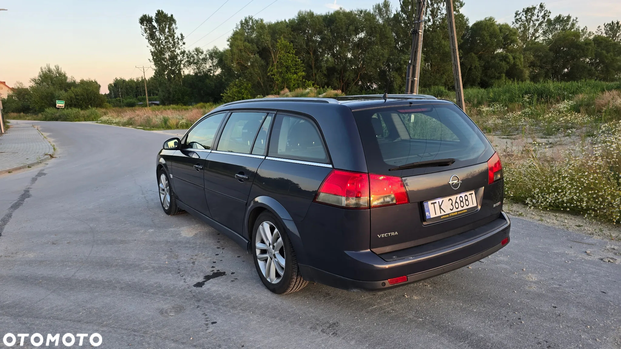 Opel Vectra 1.9 CDTI Comfort - 4