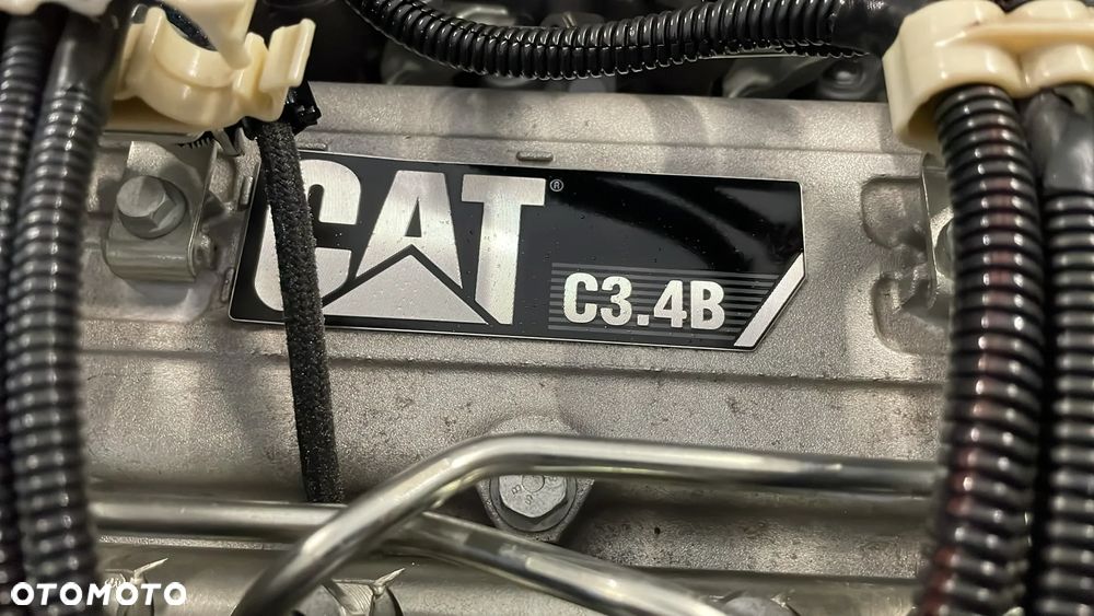 SILNIK CAT C3.4B PERKINS F5HFL414C 25000 netto - 8