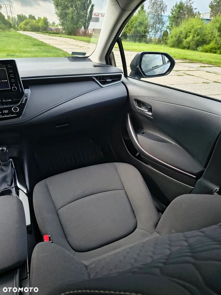 Toyota Corolla 1.8 Hybrid GPF Comfort - 12