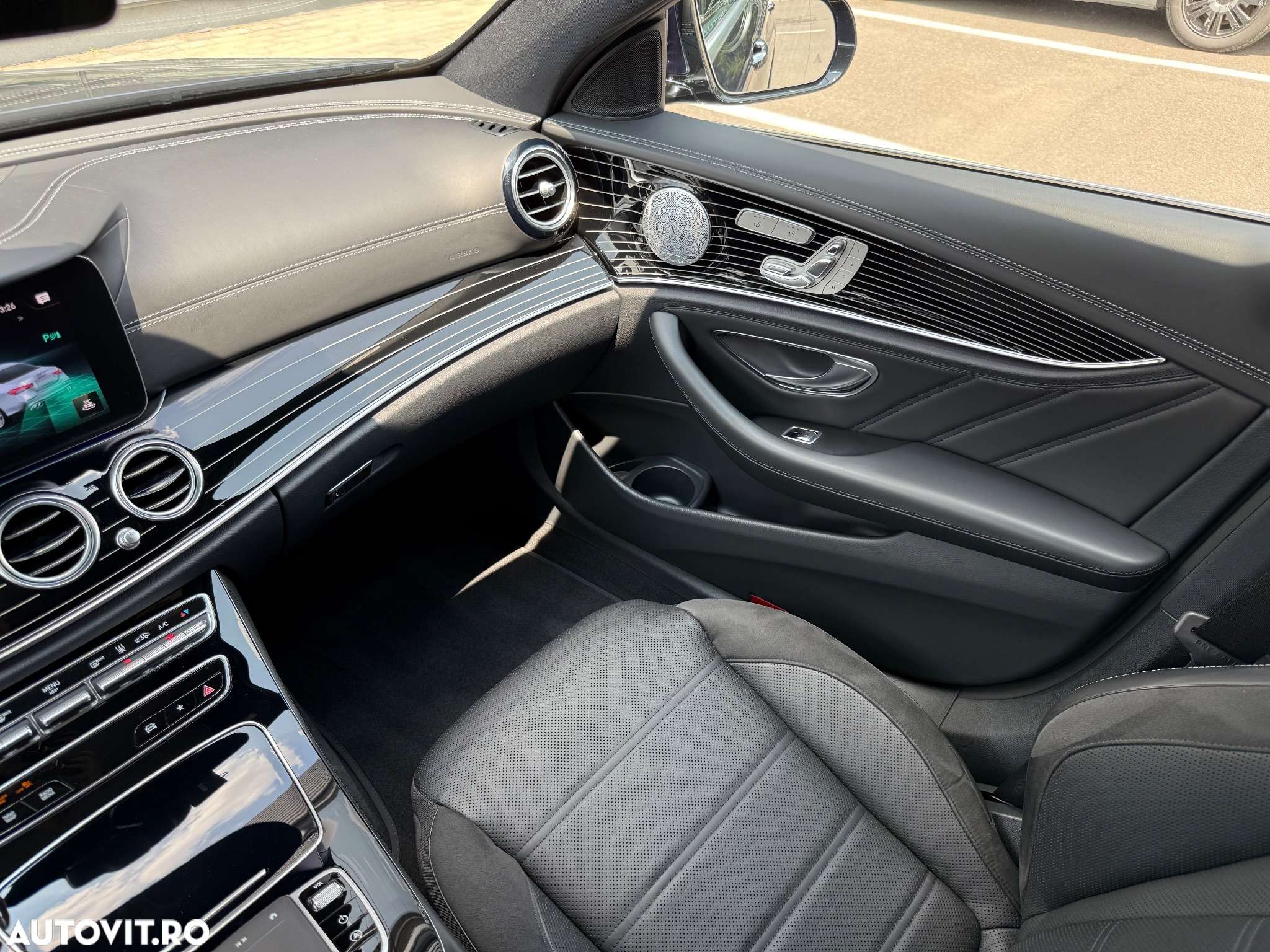 Mercedes-Benz E AMG 53 MHEV 4MATIC Aut. - 36