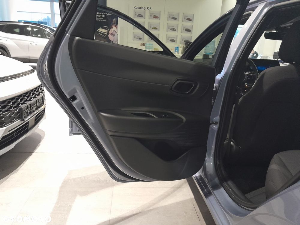 Hyundai i20 1.0 T-GDi Modern Black DCT - 31