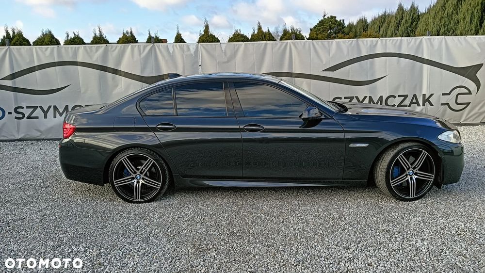 BMW Seria 5 550i xDrive - 5
