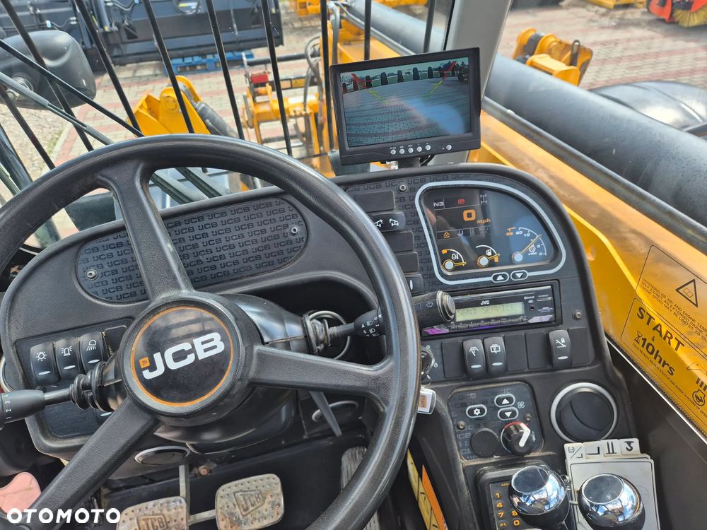 JCB 540-140 HiViz - 7