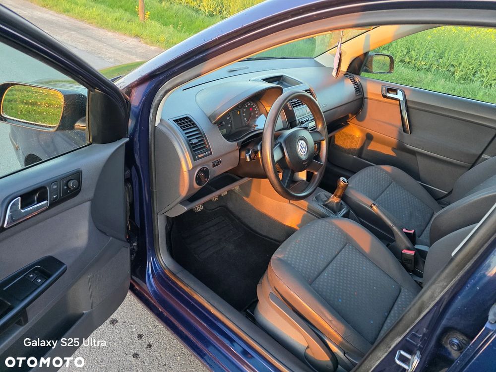 Volkswagen Polo 1.2 Comfortline - 6