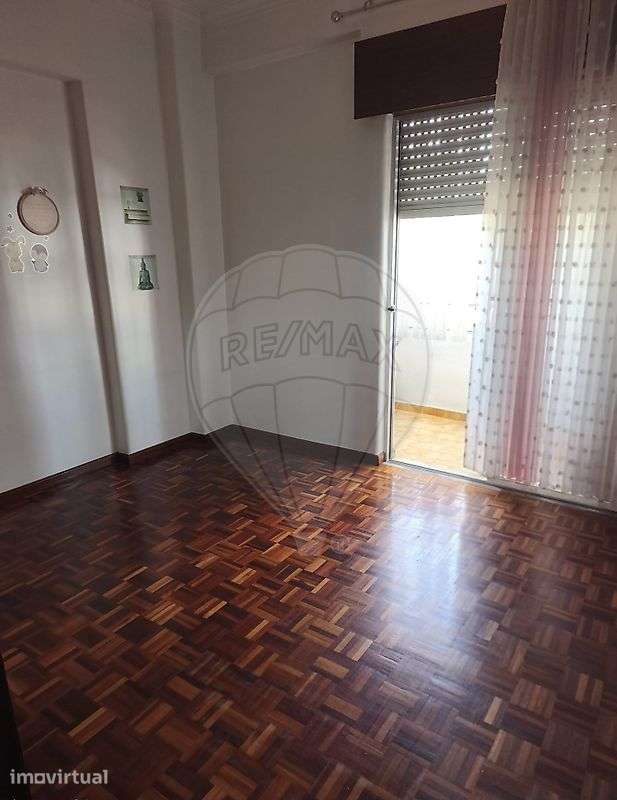 Apartamento T2 para arrendamento - Grande imagem: 5/9