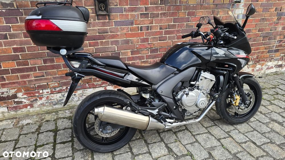 Honda CBF - 21