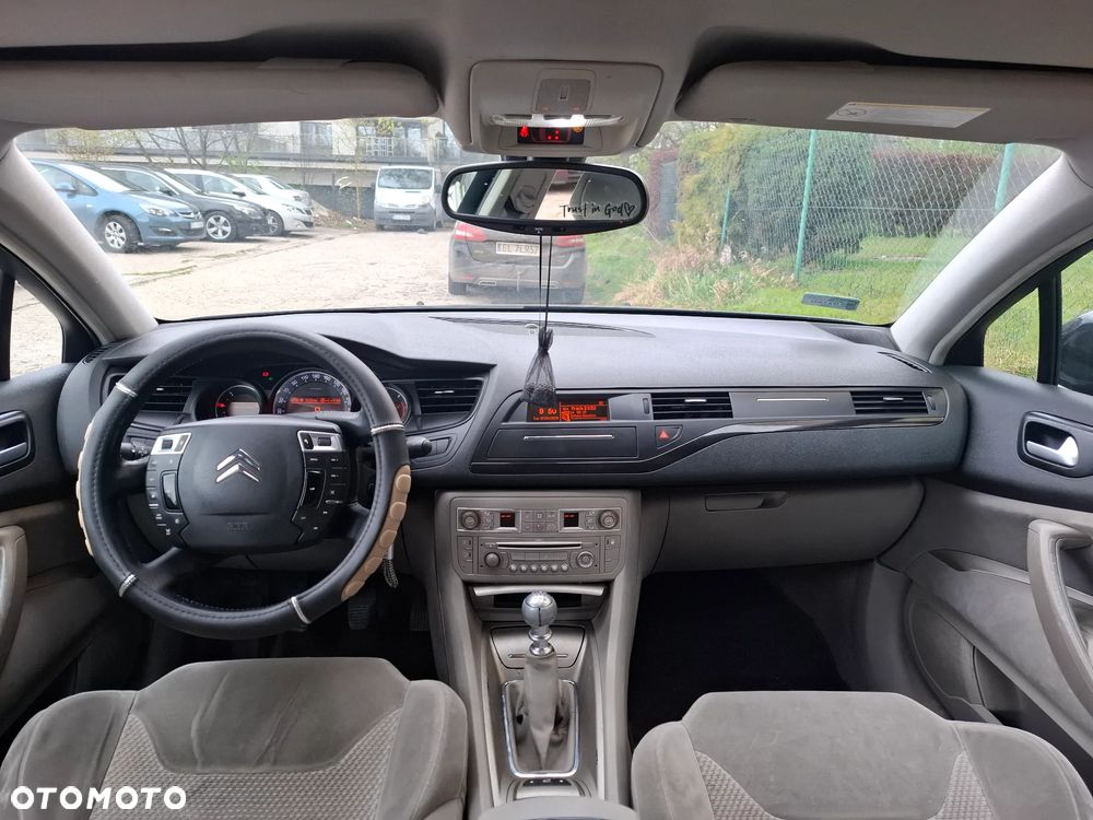 Citroën C5 2.0 HDi Confort - 8