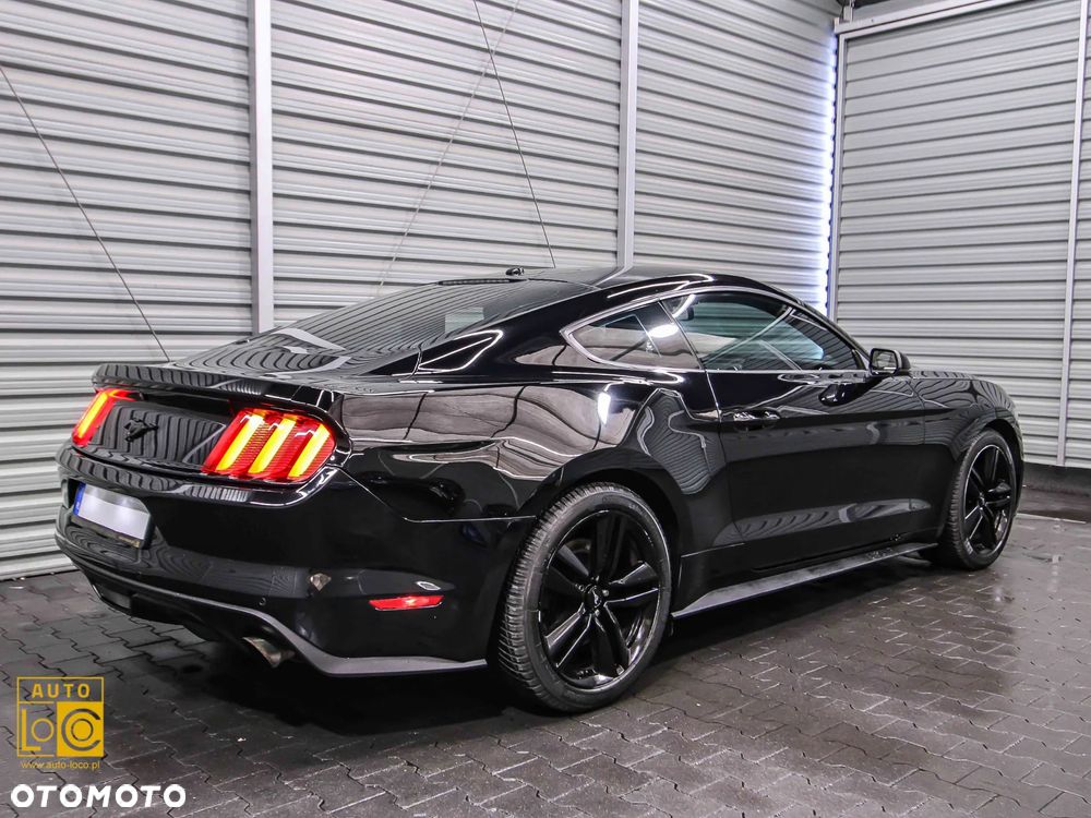Ford Mustang 2.3 Eco Boost - 8