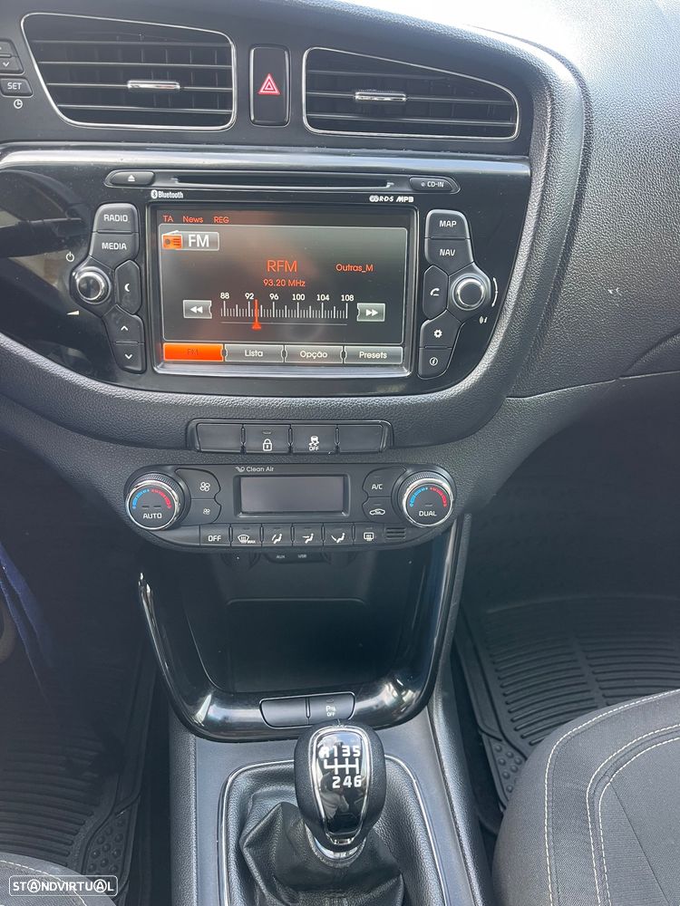 Kia Ceed SW 1.6 CRDi TX Prime - 9