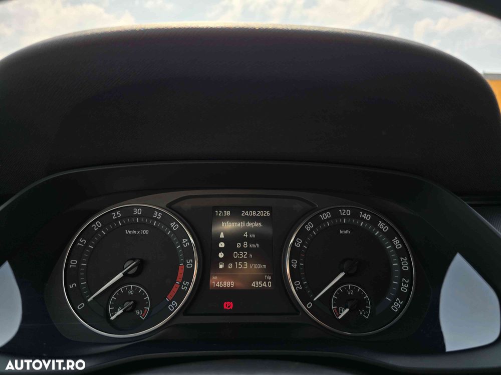 Skoda Octavia - 12