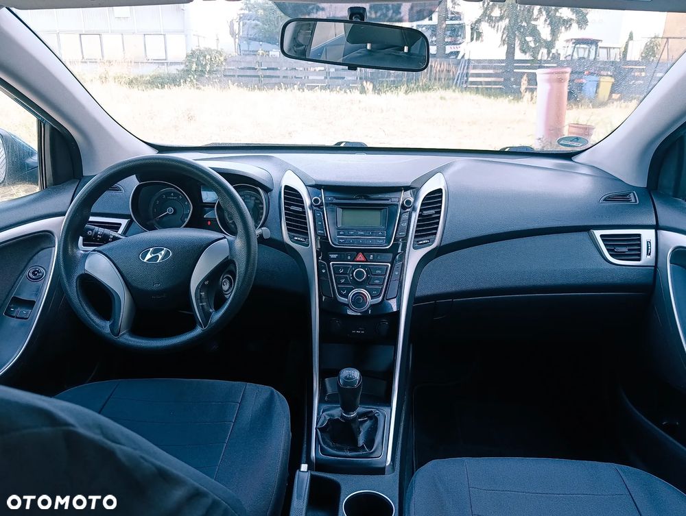 Hyundai i30 1.4 Advantage - 11