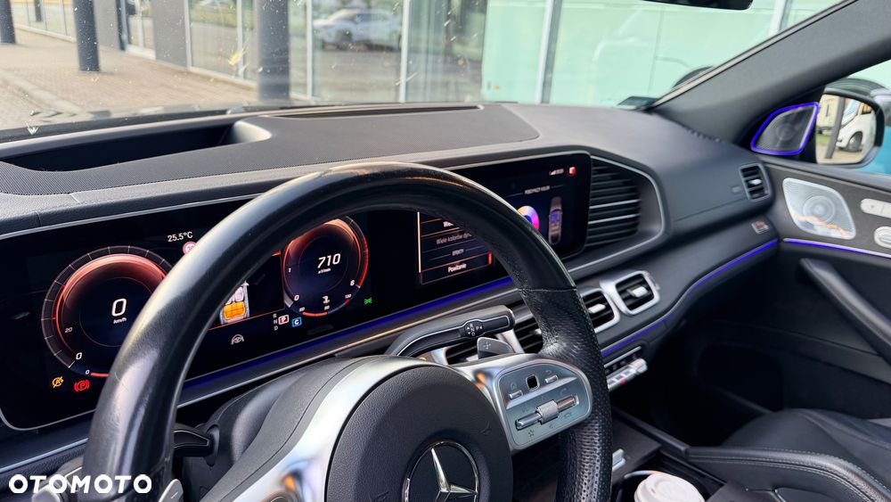 Mercedes-Benz GLE - 12