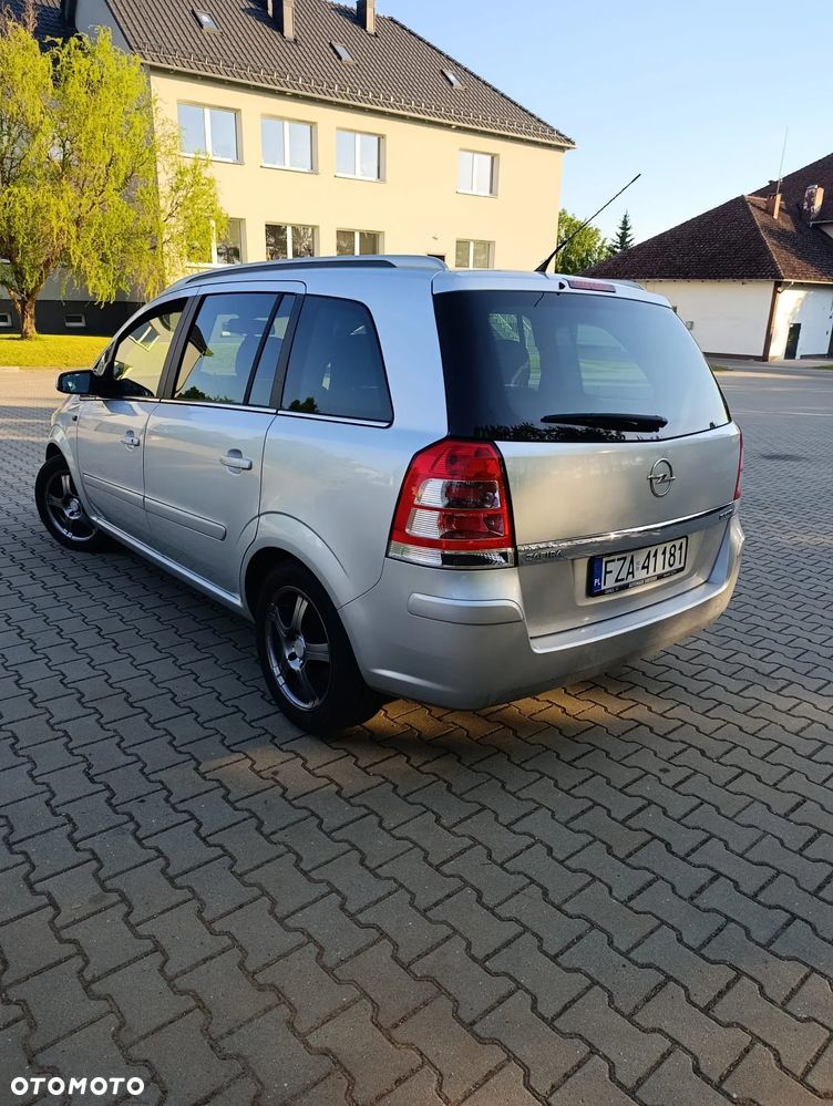 Opel Zafira 1.9 CDTI Enjoy - 5