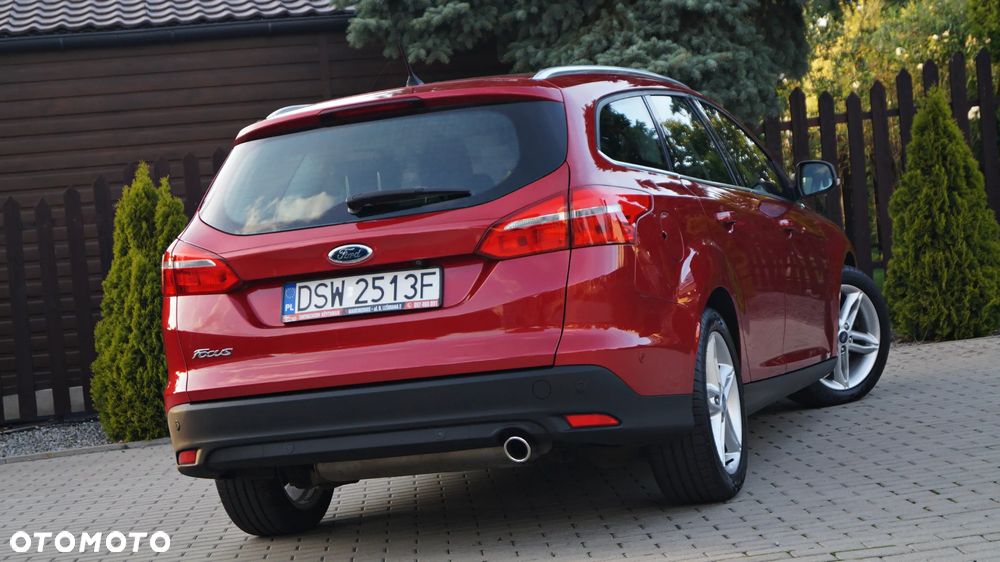 Ford Focus 2.0 TDCi Titanium ASS - 4