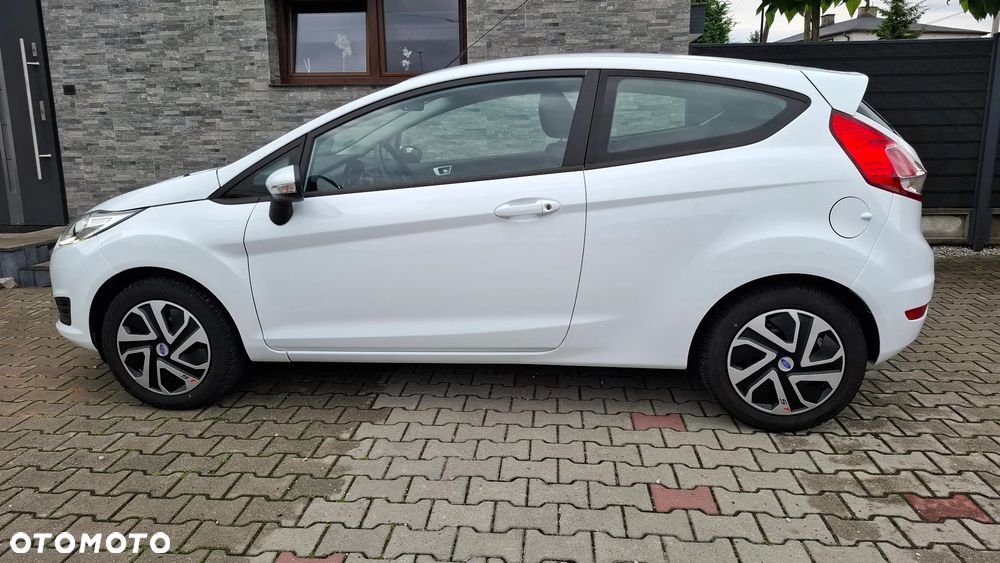 Ford Fiesta 1.25 Ambiente EU5 - 3