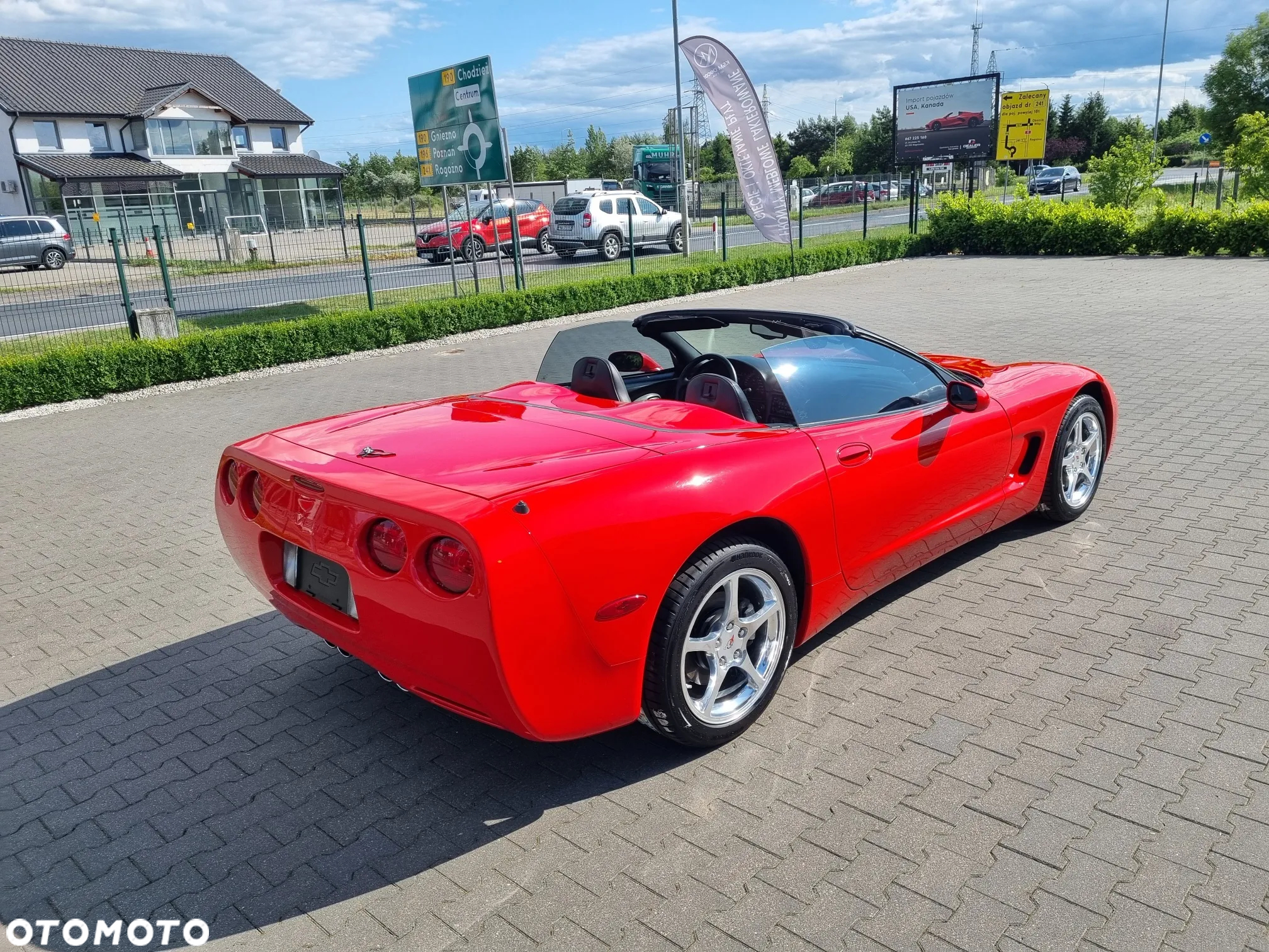 Chevrolet Corvette - 31