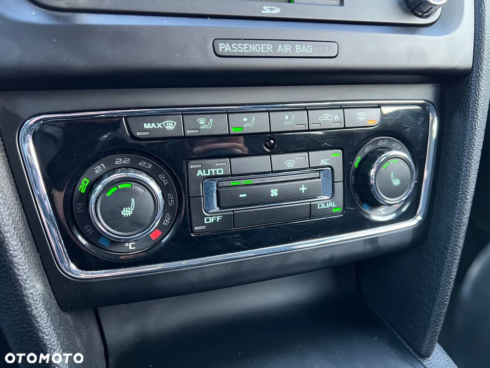 Skoda Superb 2.0 TDI Exclusive - 25