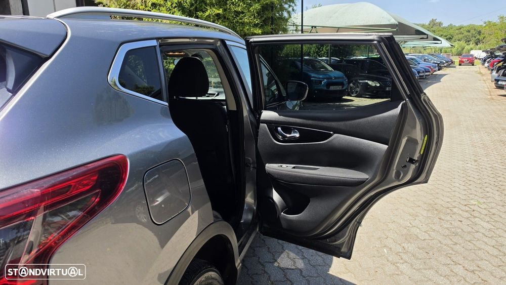 Nissan Qashqai 1.5 dCi Tekna — fotografia 12