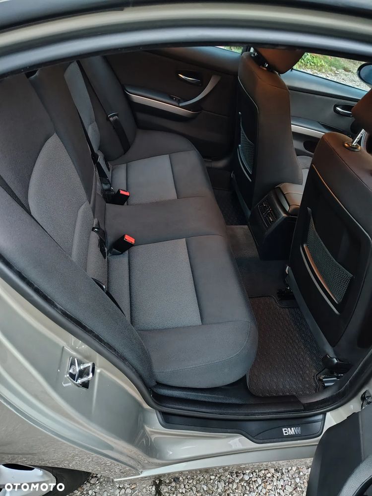 BMW Seria 3 - 10