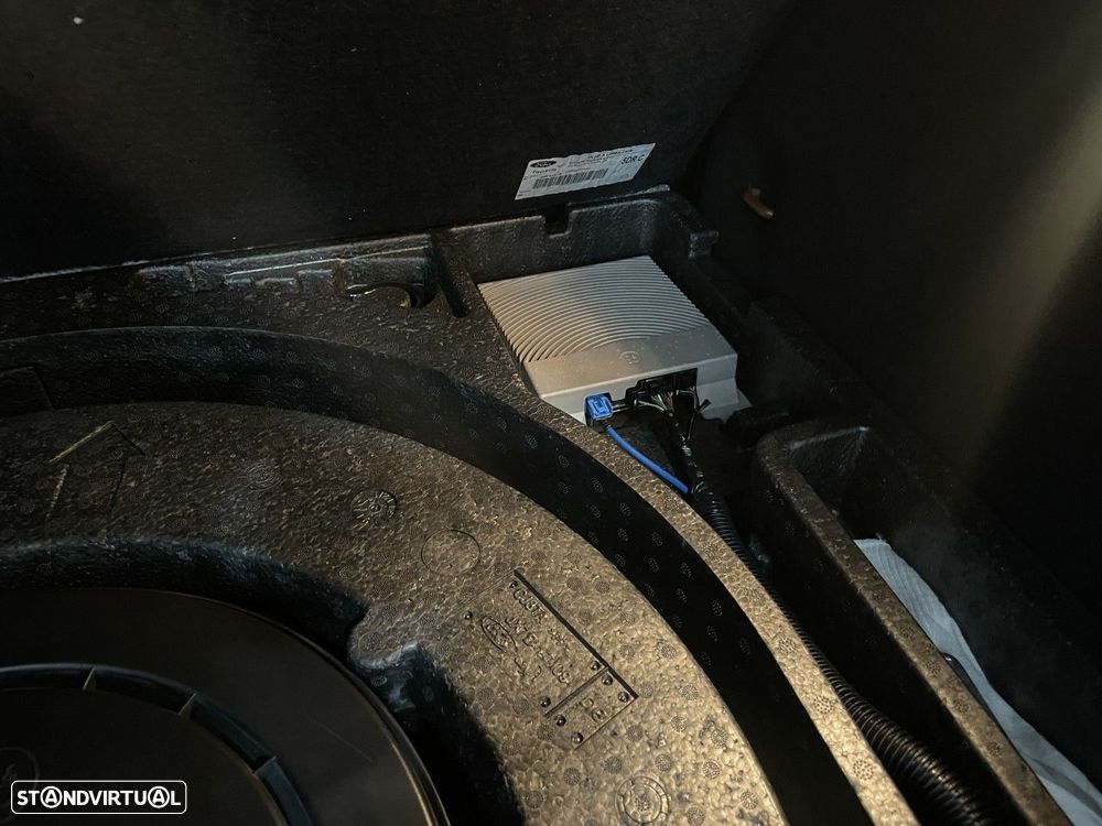 Ford Focus 1.0 EcoBoost Active - 44