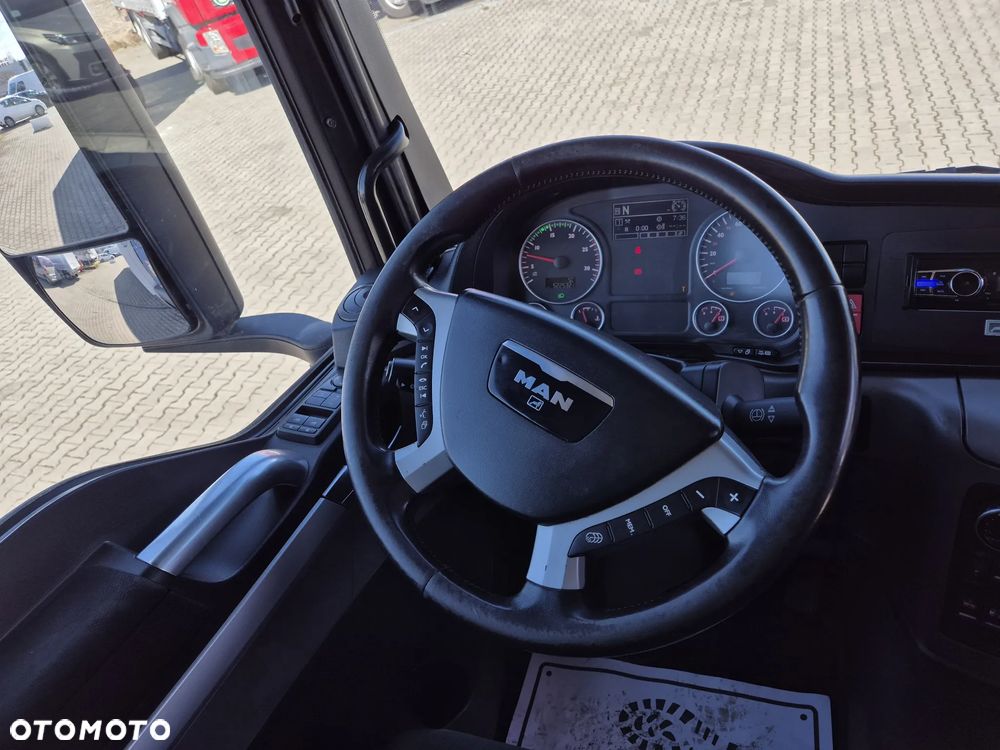MAN TGS 26.320 / NAJLEPSZA OFERTA 3 OSIOWEJ CHŁODNI / E5 / FRIGOBLOCK 4 / SILNIK D20 - NAJLEPSZY! - 32