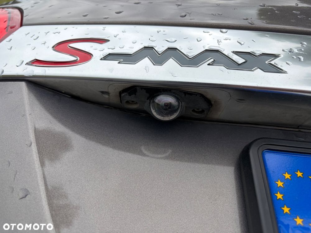 Ford S-Max 2.0 TDCi DPF Champions Edition - 28