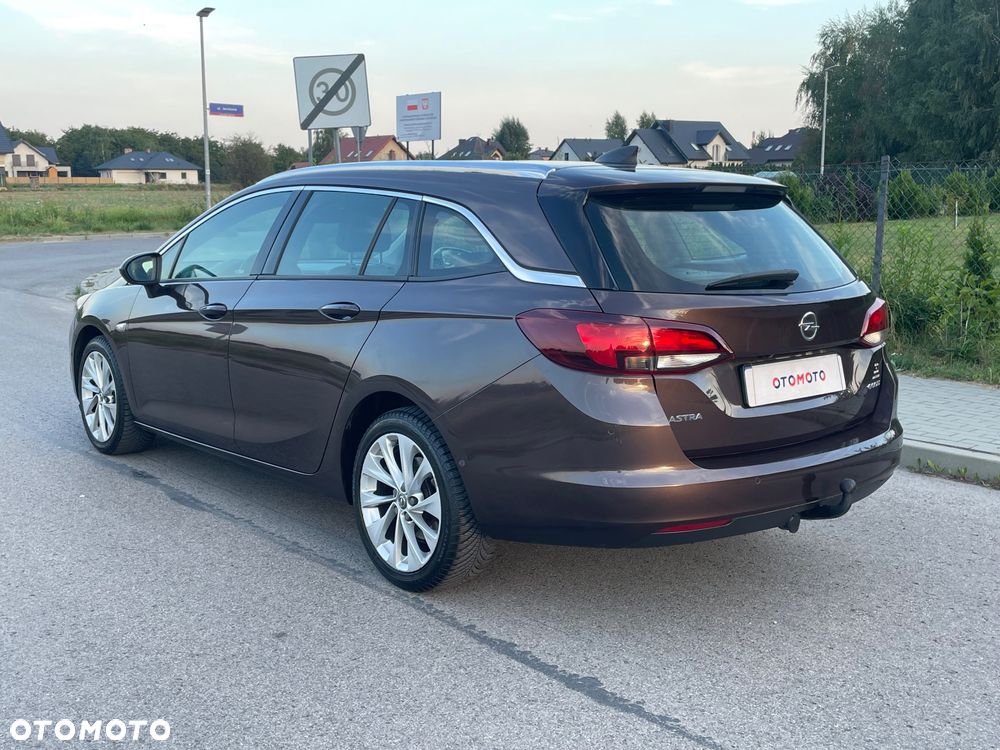 Opel Astra 1.6 D (CDTI) Start/Stop Sports Tourer Selection - 38