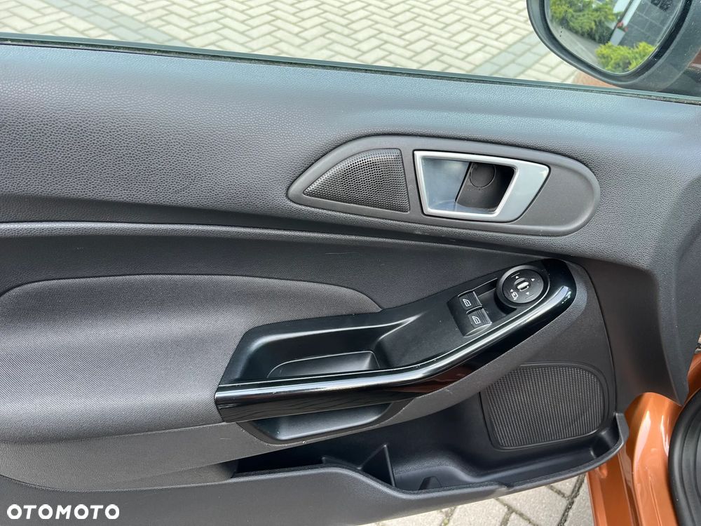 Ford Fiesta 1.0 EcoBoost Titanium - 13