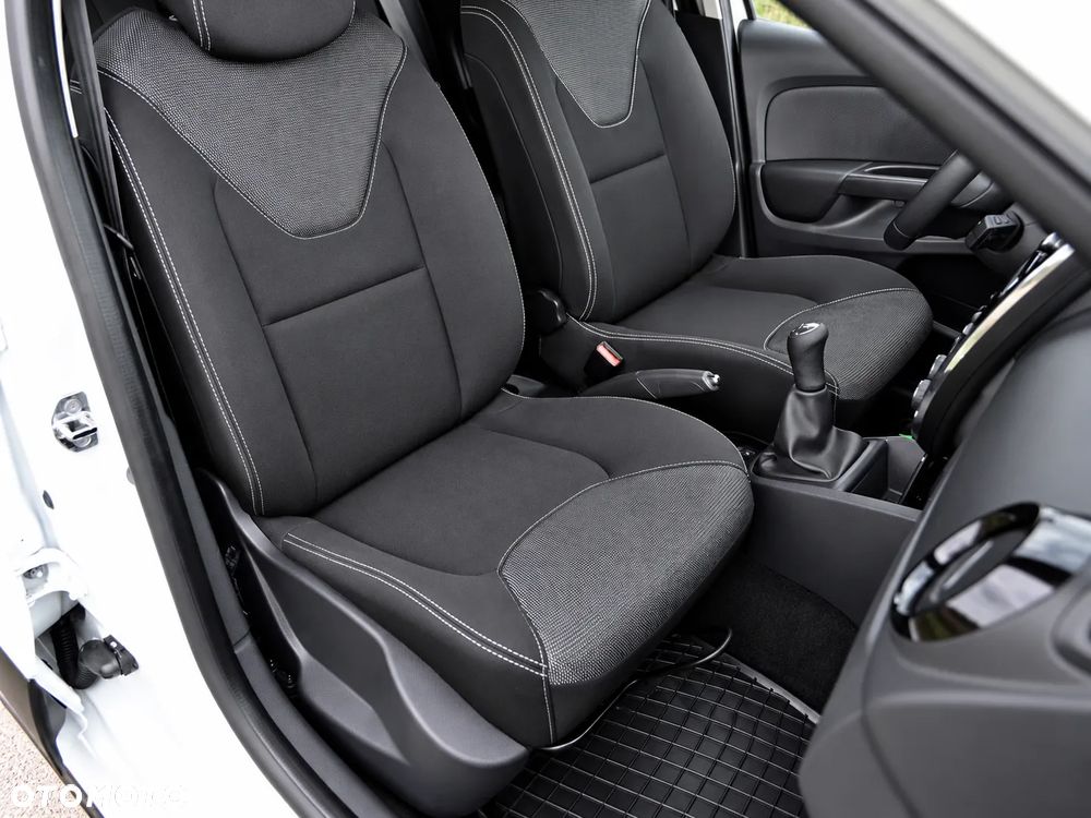Renault Clio 1.2 16V Pack Dynamique - 31