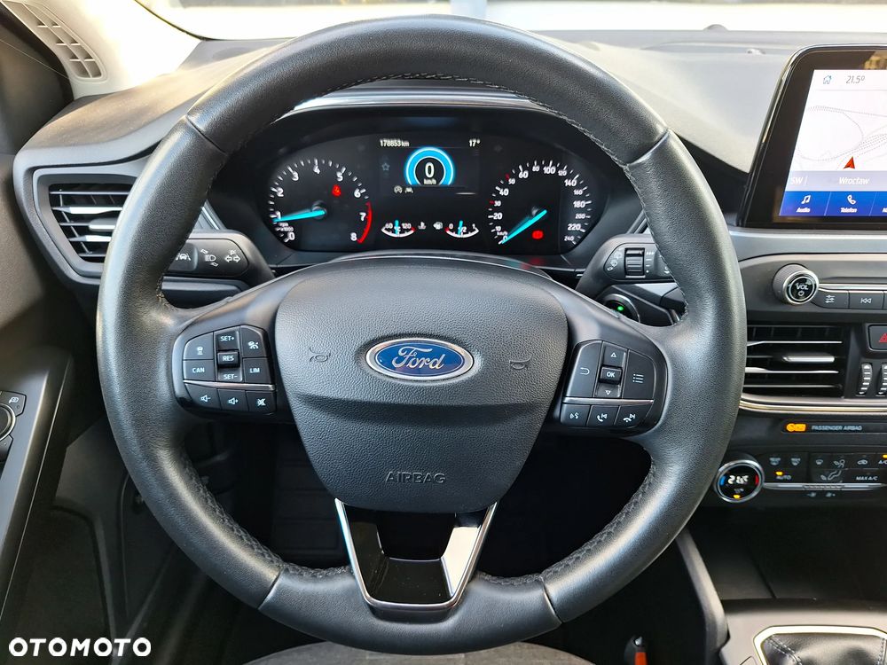 Ford Focus 1.5 EcoBoost Active Business - 33