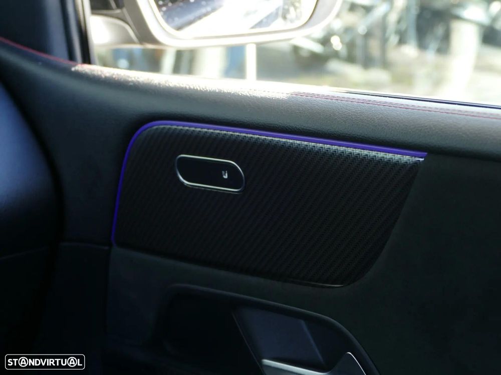 Mercedes-Benz B 250 e AMG Line - 37