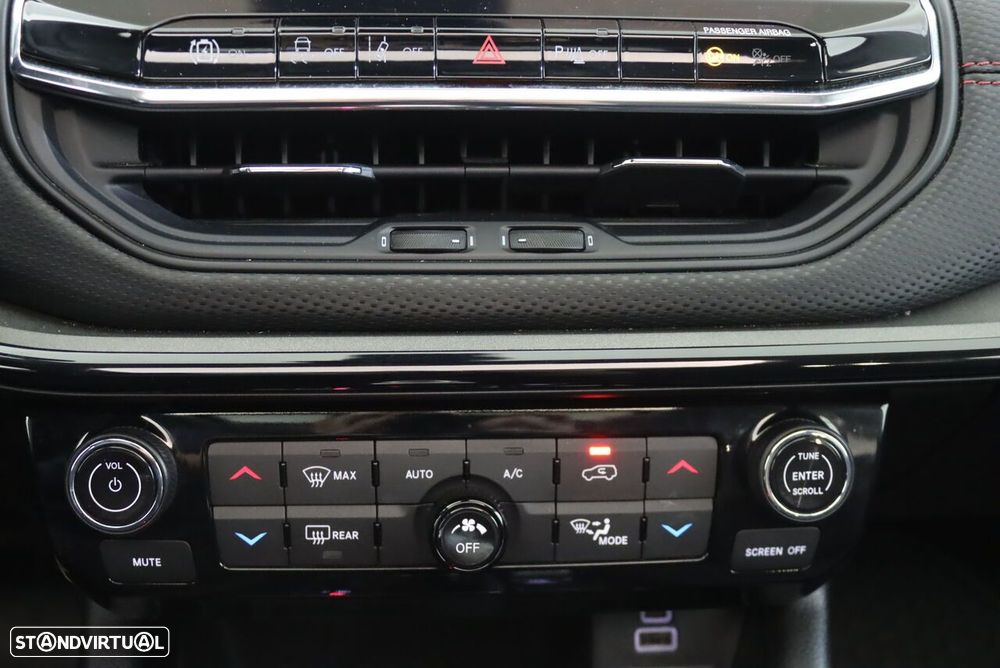 Jeep Compass 1.3 TG Trailhawk - 39