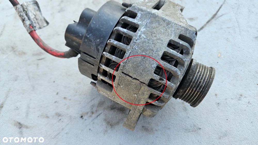 Alternator Fiat Croma II Stilo Vectra C ALfa Romeo 159 1,9 JTD CDTI 120A 73503235 - 2