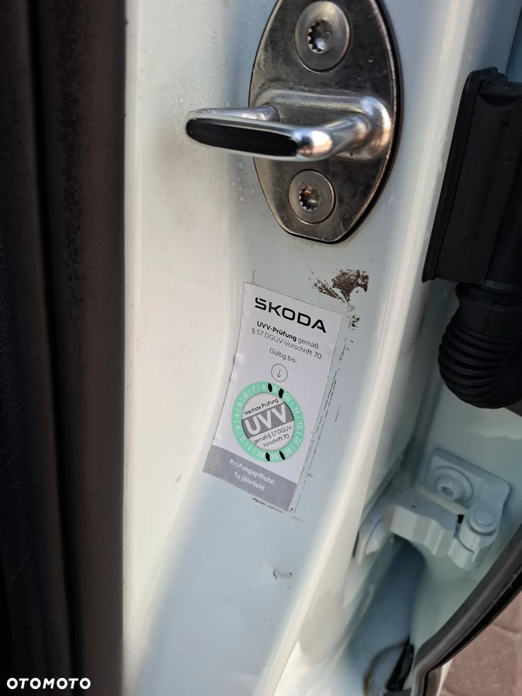 Skoda Octavia 1.6 TDI Premium Edition - 19