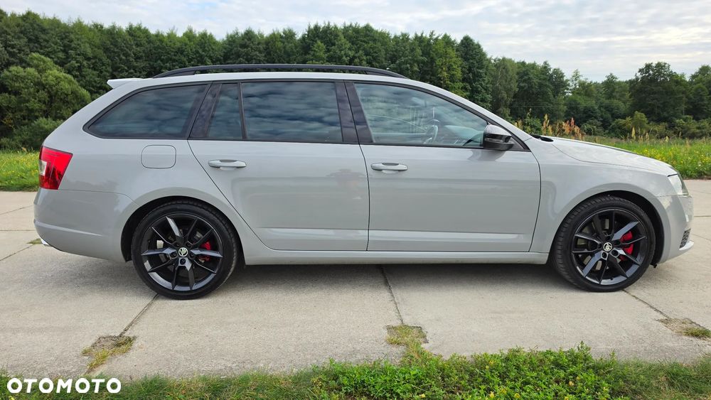 Skoda Octavia 2.0 TDI RS - 7