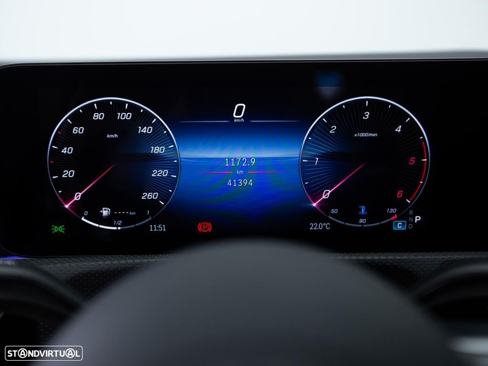 Mercedes-Benz CLA 180 d Shooting Brake AMG Line Aut. - 26