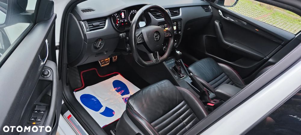 Skoda Octavia 2.0 TDI RS Challenge DSG - 16