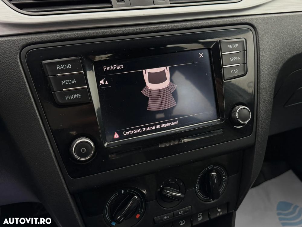 Skoda Rapid 1.0 TSI DSG Ambition - 22